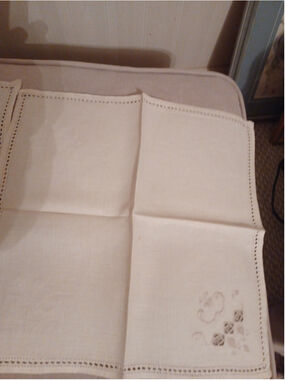 Irish Linen Napkins Hand Embroidered X 8